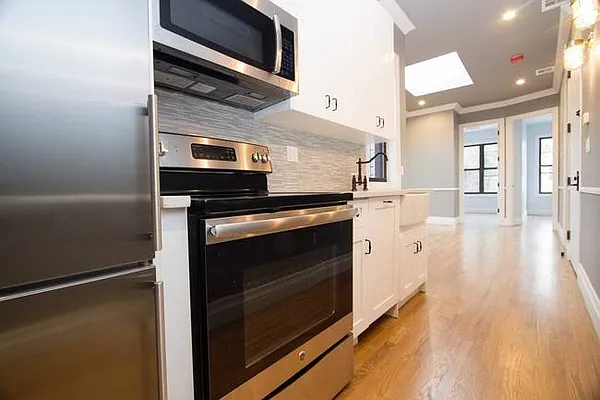 Rented by Brooklyn Group | media 19