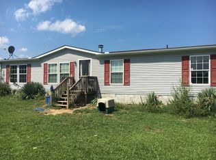 1819 Old Lake Rd, Red Boiling Springs, TN 37150