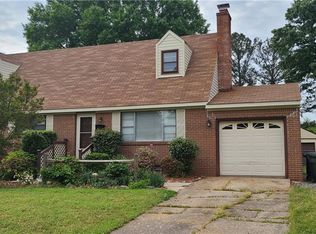 722 Dresden Dr, Newport News, VA 23601