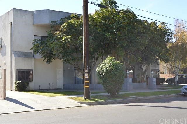 1st image of 20920 Community St APT 11