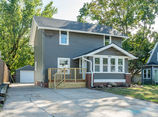 623 S 4th Ave W, Newton, IA