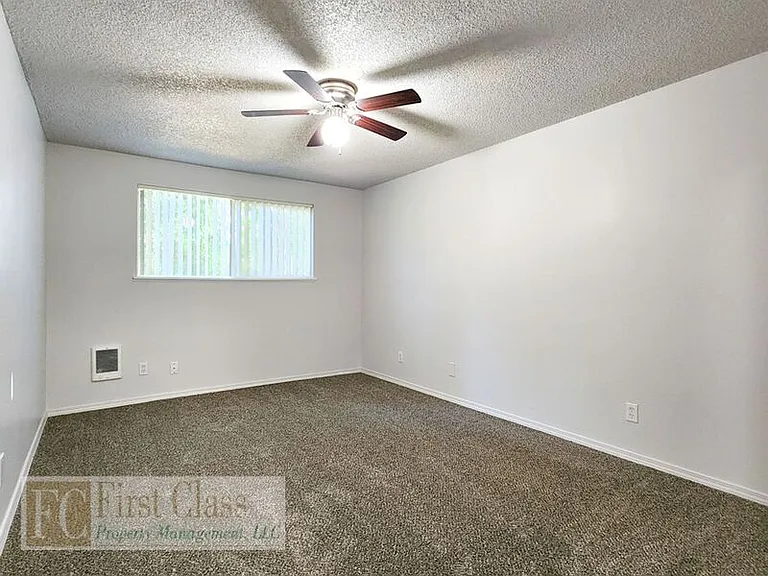 10068 SW Garrett St — Photo 14