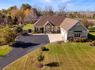 1935 Blacksmith Rd, Cedarburg, WI 53012