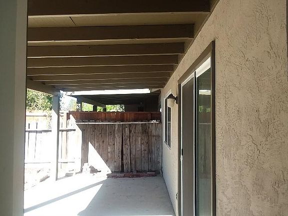 3rd image of 2031 Pueblo Dr