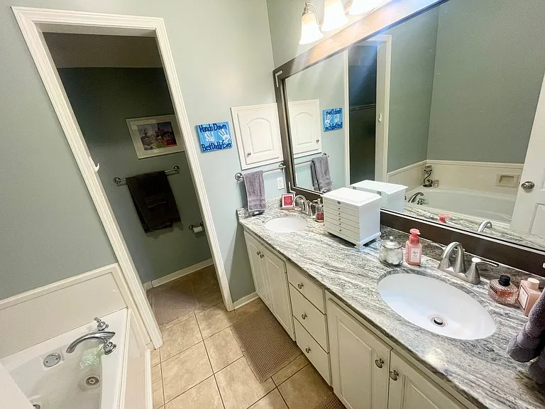 117 Kenzie Dr — Photo 17