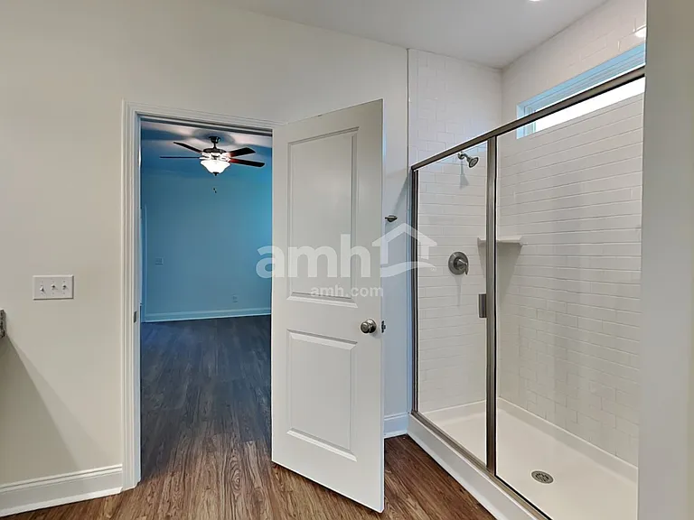 210 Parkside Blvd — Photo 13