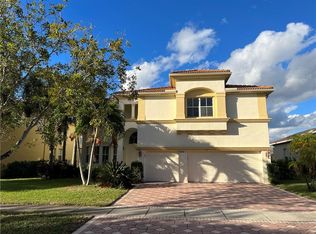 9245 Delemar Ct, Wellington, FL 33414