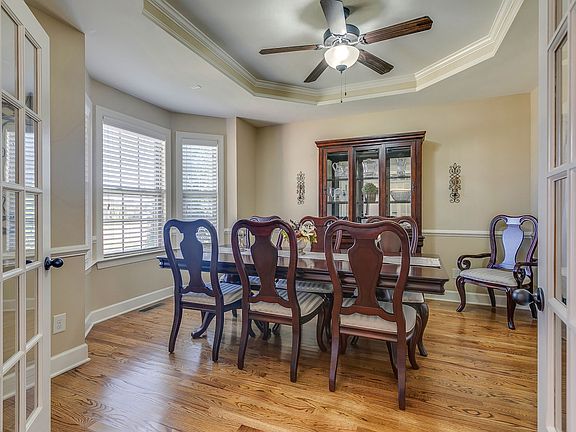 4th image of 6074 Stags Leap Way