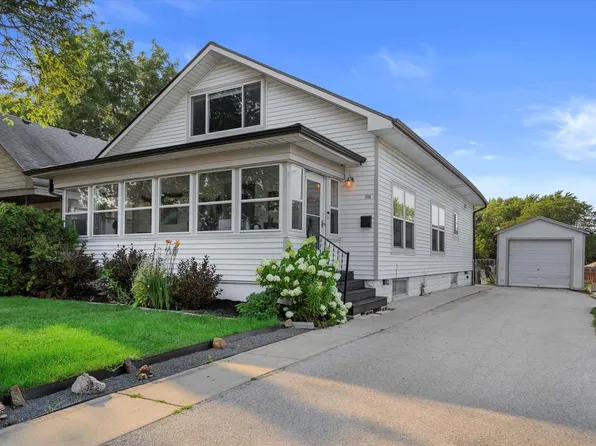 1118 Arcadian AVENUE, Waukesha, WI 53186