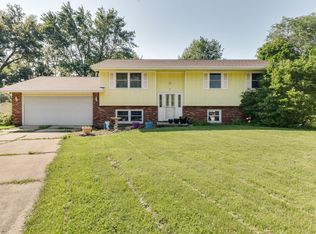 603 Highpoint Rd, Normal, IL 61761