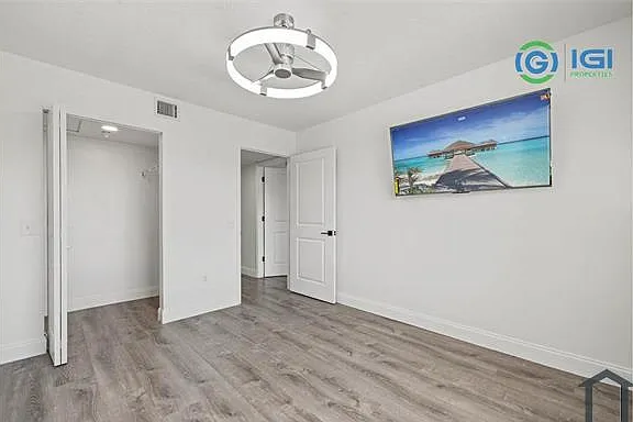 470 S Park Rd #307 — Photo 11