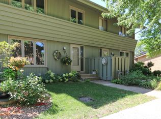 159 Windsor Ct, New Brighton, MN 55112