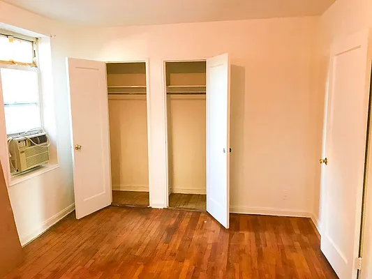 Rented by Showcase Realty | media 16