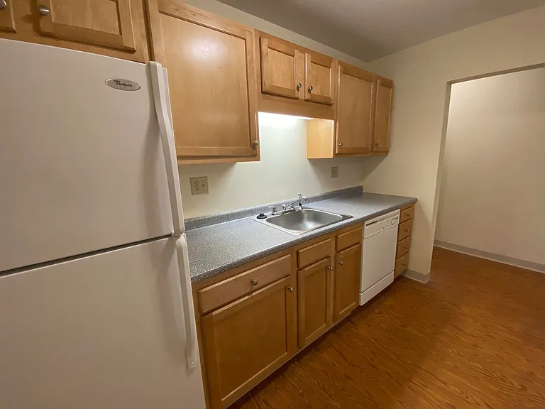 101 Eastern Ave #302 — Photo 7