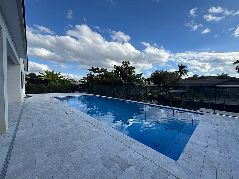 1882 Coral Point Dr — Photo 19