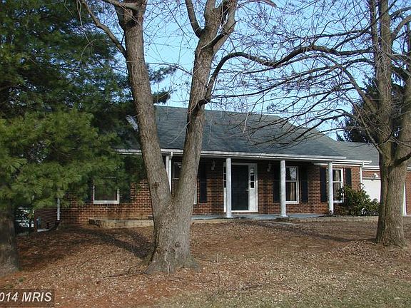 5th image of 205 Fredericktowne Dr