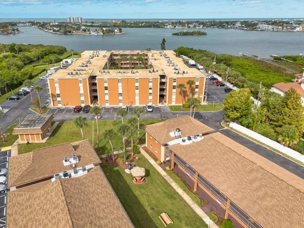 12760 Indian Rocks Rd APT 601, Largo, FL 33774