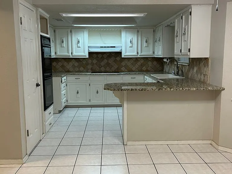4607 Garden Ln — Photo 6