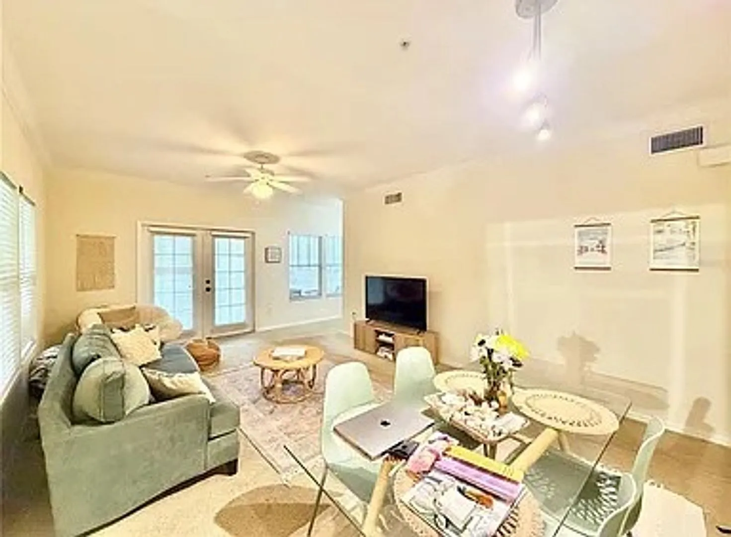 2/2 2nd floor unit in Haile Plantation Village Center — Photo 3