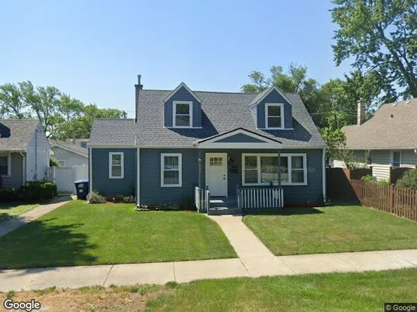 7043 W 114th St, Worth, IL 60482