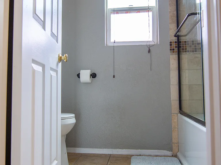 44310 Apache Plume St — Photo 43