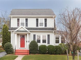 30 Forest Lawn Ave, Stamford, CT 06905
