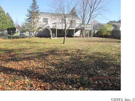 5th image of 8035 Pickett Ln