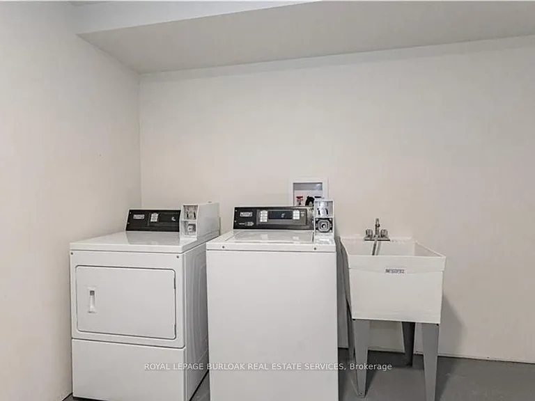 36 Grant Ave #1A — Photo 11