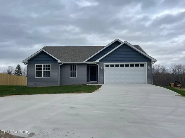 359 Dayton Ave, Crossville, TN 38555