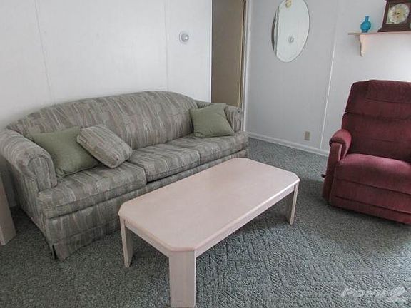 3rd image of 36338 Timberwood Dr
