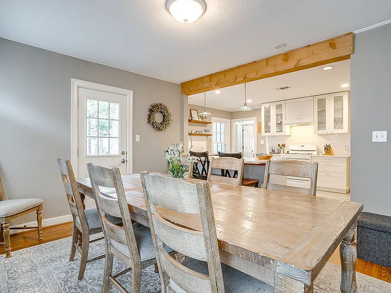 3619 Winston Rd — Photo 22