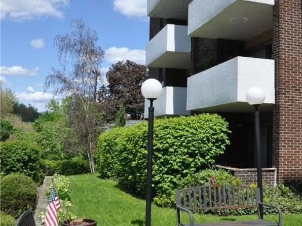 420 N Chestnut St APT 505, Pittsburgh, PA 15202