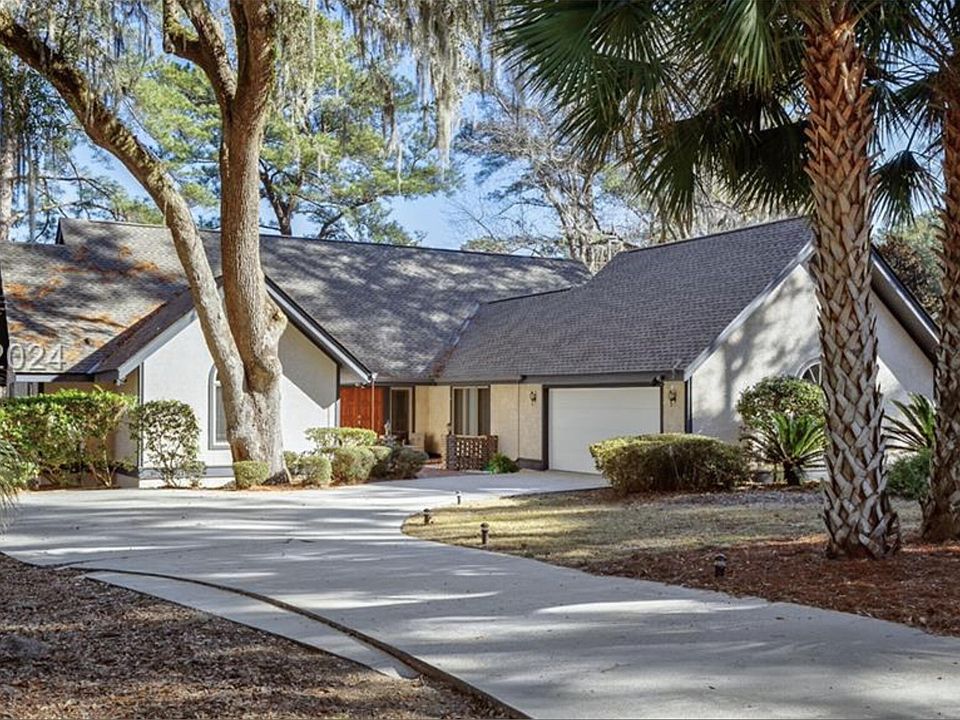 1st image of 133 Victoria Drive