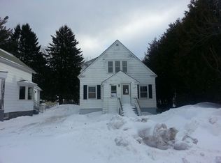 105 3rd St, Ontonagon, MI 49953