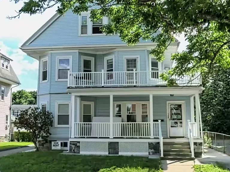 148 Washington St #2 — Photo 1