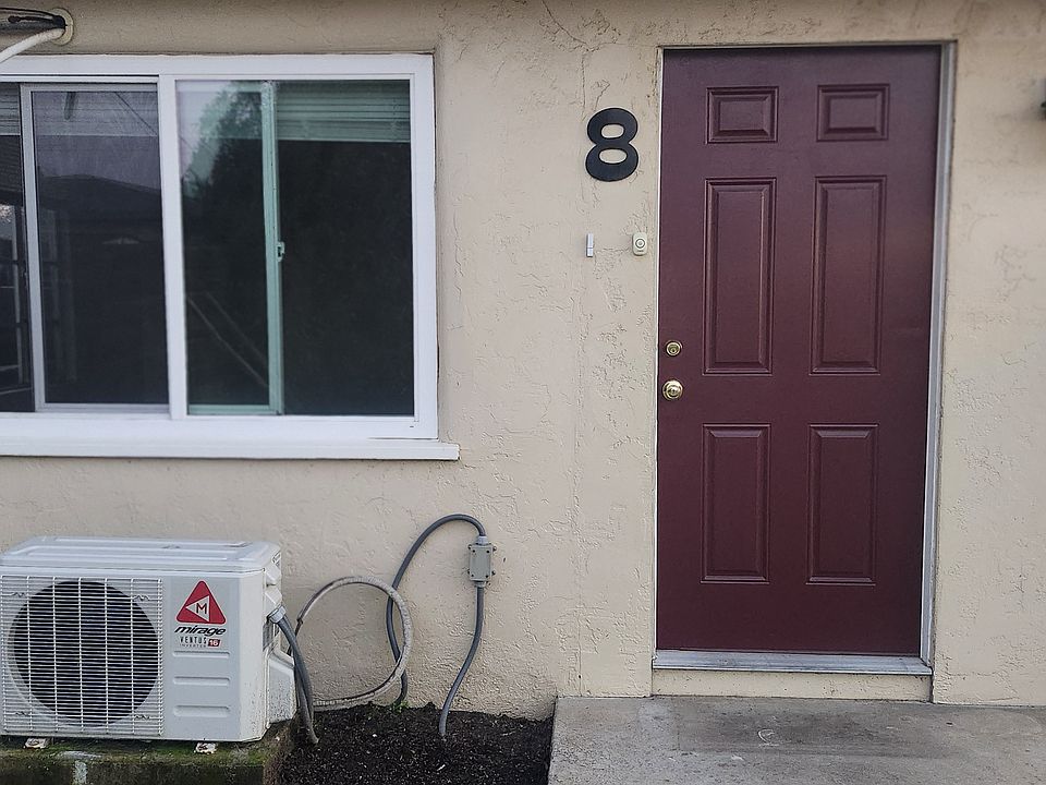 1st image of 1865 Leoni Dr Unit 7