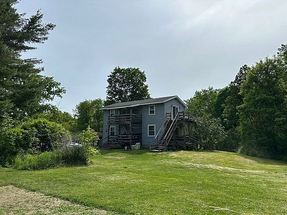 3rd image of 233 Cadwell Rd