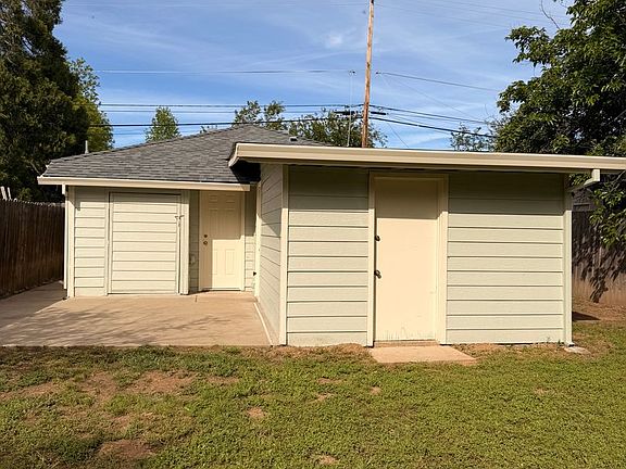 3rd image of 3346 Stingy Ln #B