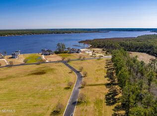 103 Bare Foot Ct, Havelock, NC 28532