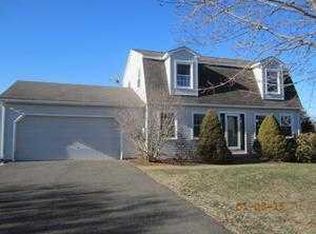 20 Colgate Dr, Manchester, CT 06042