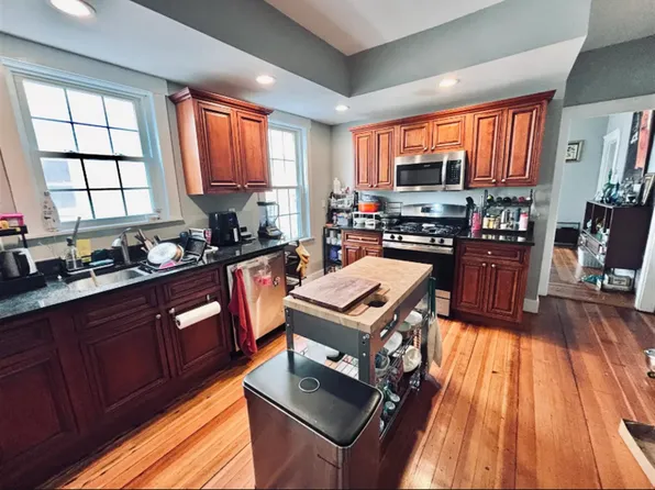 855 Fellsway Unit 1, Medford, MA 02155