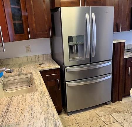 5th image of 1777 SE 15th St APT 508