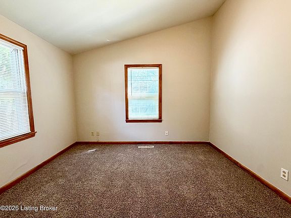 5th image of 5210 Delaware Dr