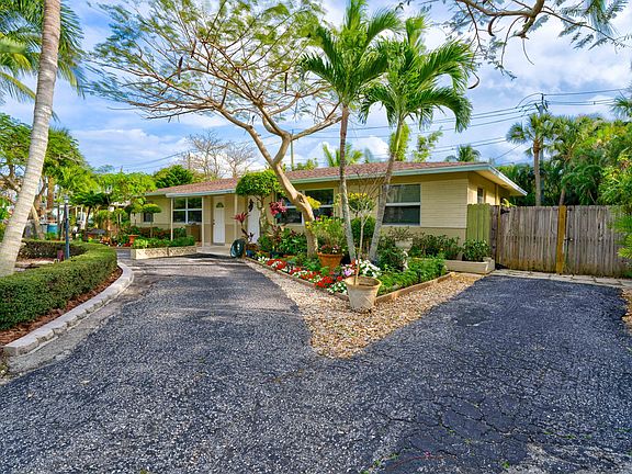 5th image of 822 S Southview Drive S