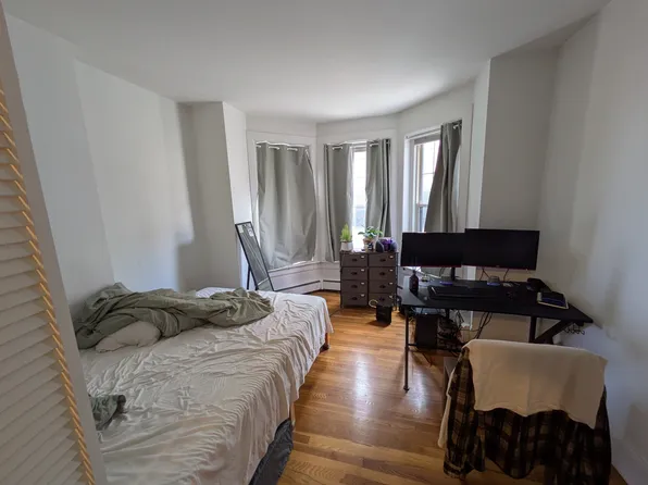 110 Concord Ave #1, Somerville, MA 02143