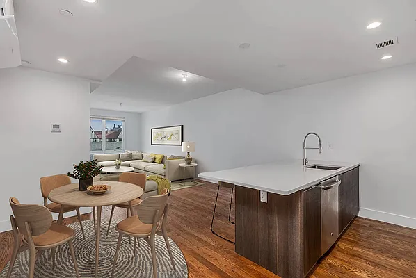 Rented by Industrie Residential | media 2