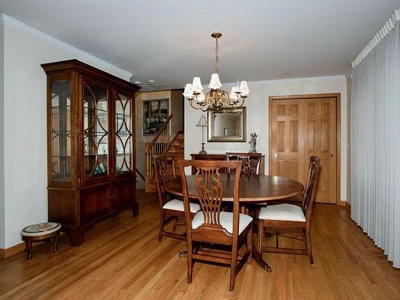 5th image of 4834 N Odell Ct