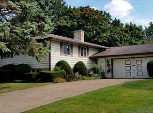 725 Aline Dr, Erie, PA