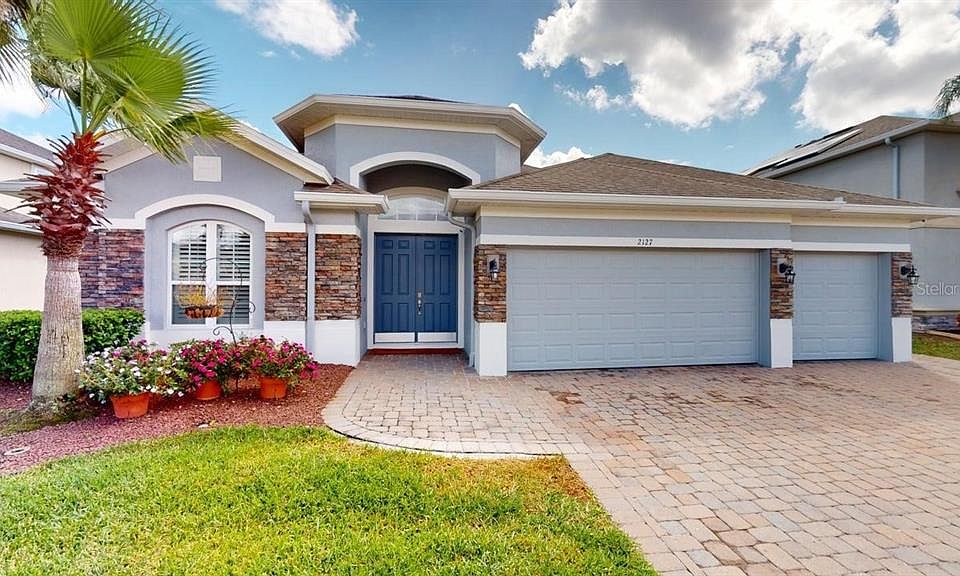 1st image of 2127 PLANTATION OAK DRIVE