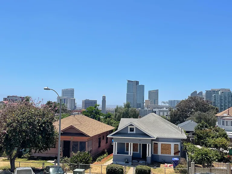 Great PANORAMIC Views of Downtown